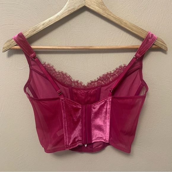Victoria’s Secret Unlined Lace-Up Velvet Corset Top Size Medium New NWT - Picture 4 of 11